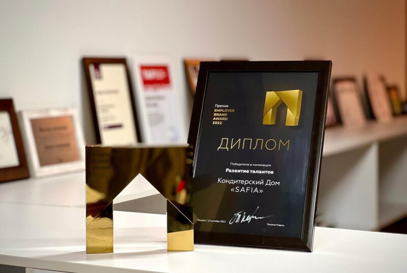 На прошлой неделе состоялась церемония награждения Премии Embras. И мы были удостоены двух наград по номинациям “Инновации” и “Развитие талантов”!